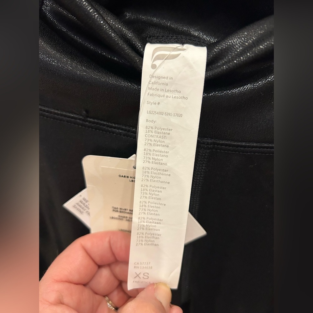 NWT 🍃 Fabletics Black Faux Leather Leggings Shiny Black Fog foil - size XS / 4 - Picture 10 of 12